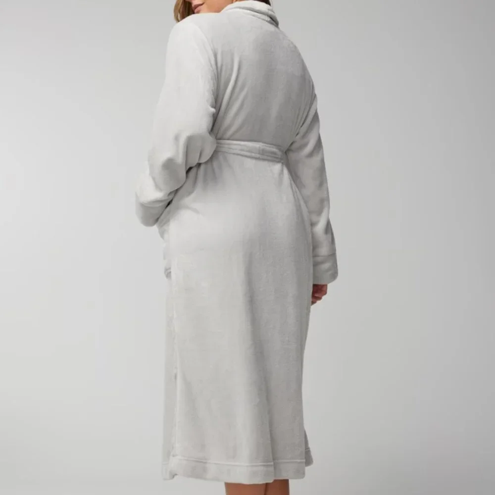 NWT Soma PLUSH Long-Sleeve Long Robe - Picture 2 of 4